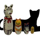Cat nesting doll