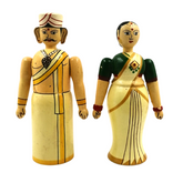 Rohini & Kumar - Indian couple (in traditional attire)